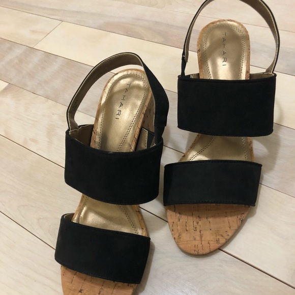 Tahari cork and suede Sandals - Picture 5 of 5